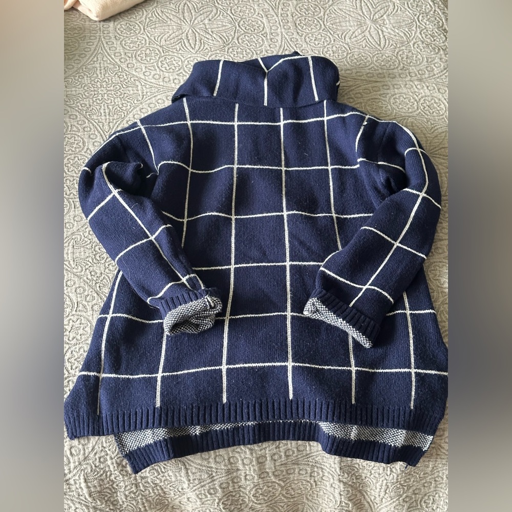 Turtle neck sweater